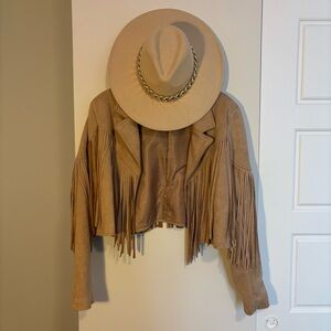 🤠 Western Chic Tan Fringe Jacket + Hat Set